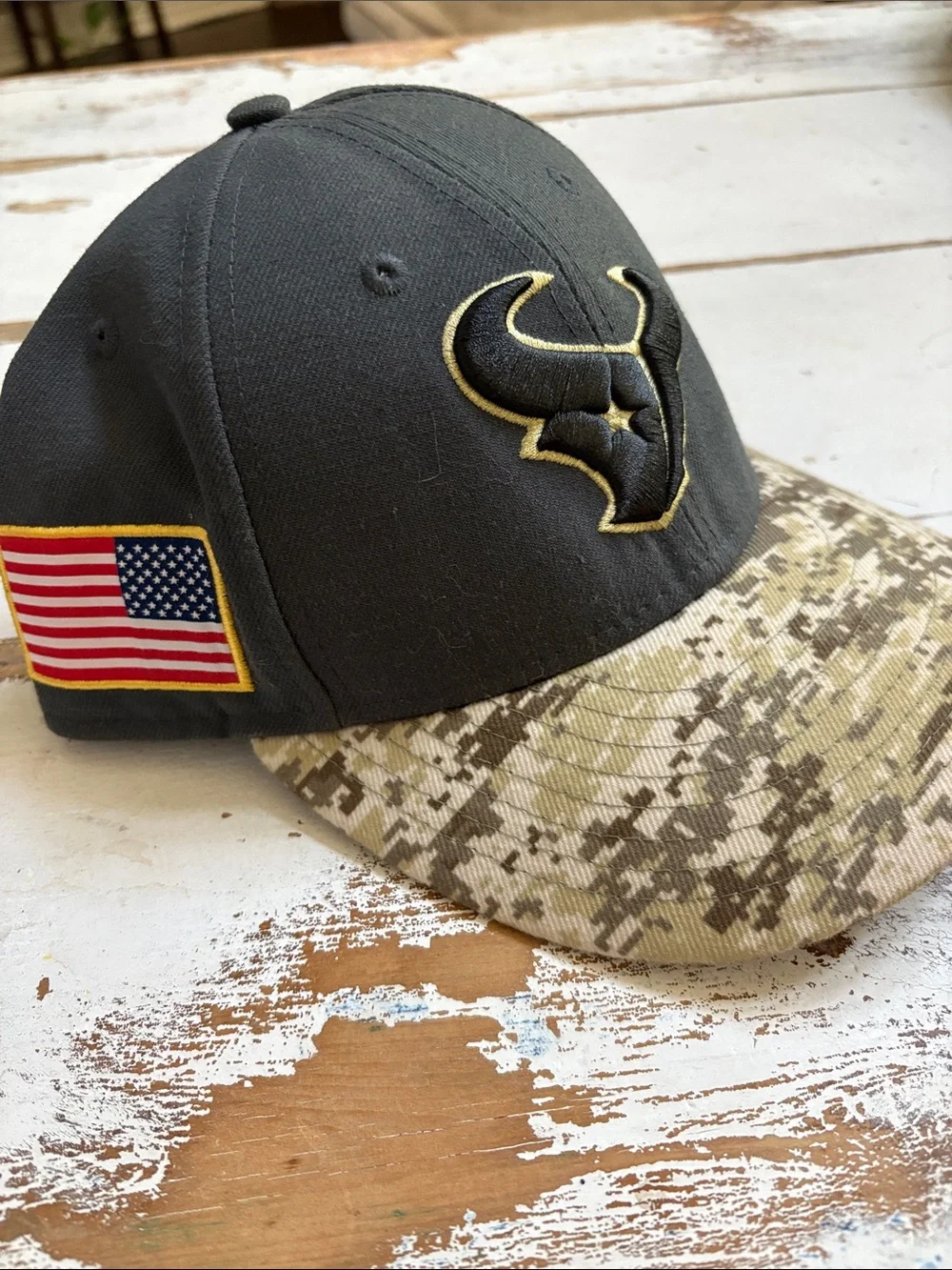 Houston Texans salute to service Black Crown Tan Camo Brim Fitted Hat
